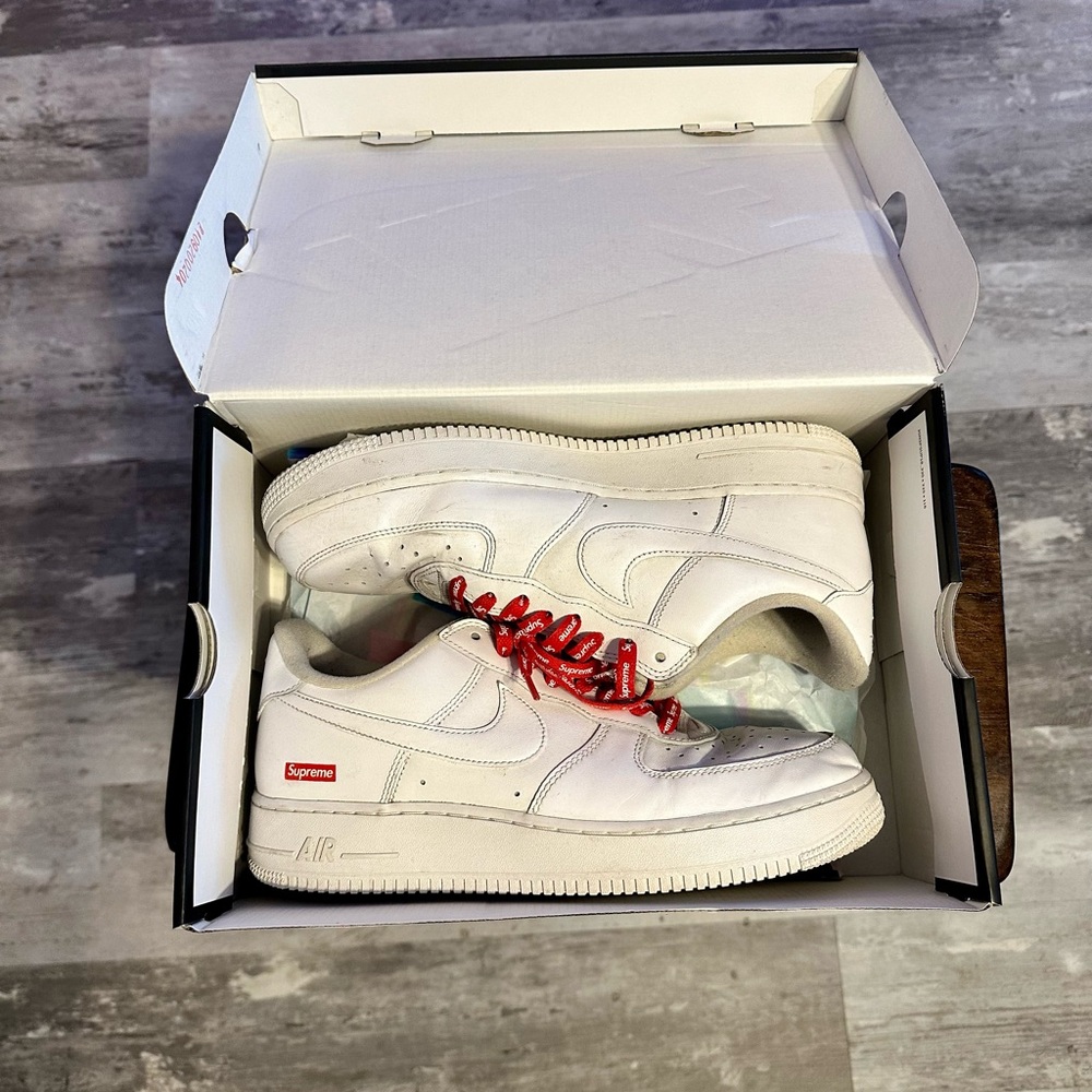 Air Force One low SP size 10 Nike supreme